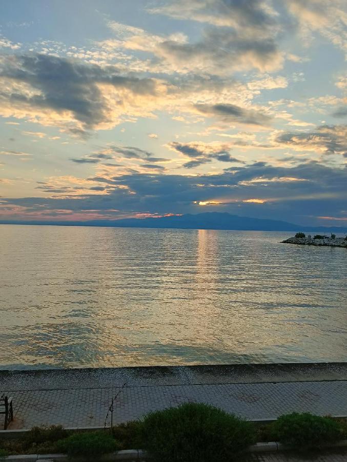 Golden Sunset Beach Apartment Skala Kallirakhis Luaran gambar
